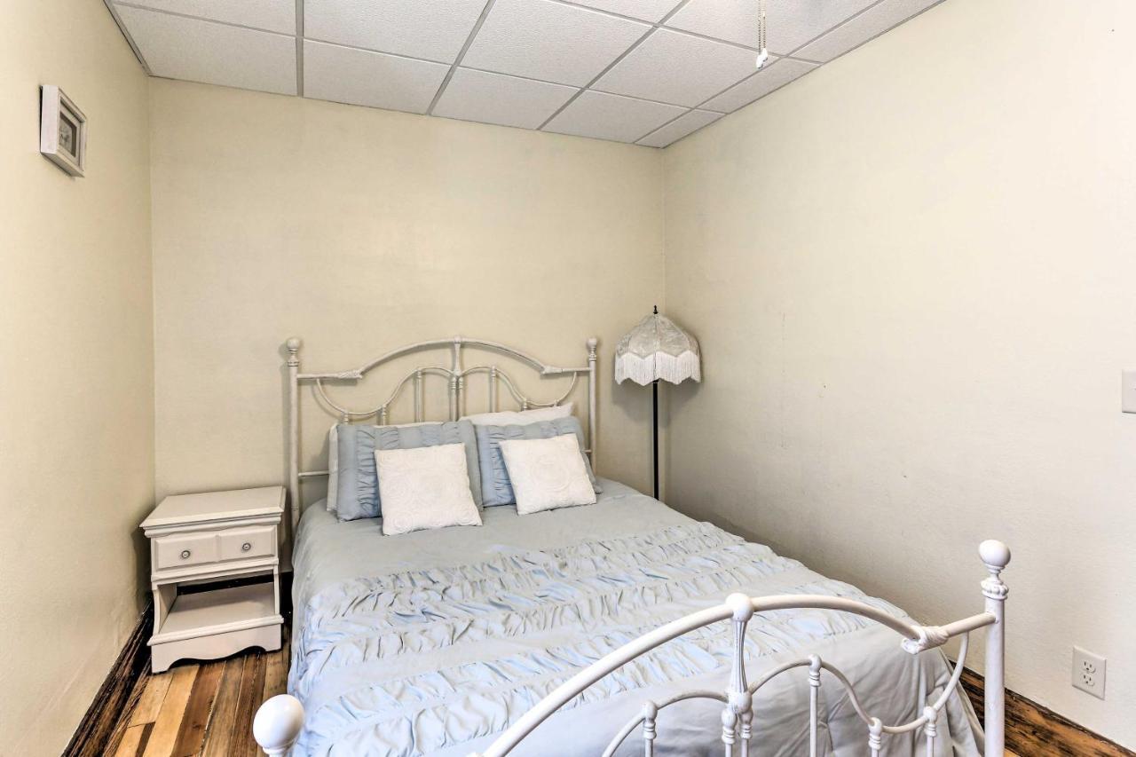Custer Apt In Heart Of Town Shop, Dine, Hike Esterno foto