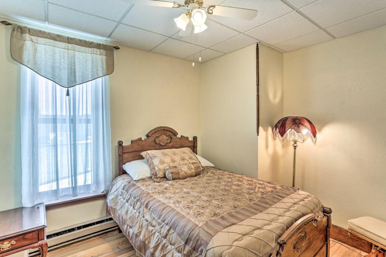 Custer Apt In Heart Of Town Shop, Dine, Hike Esterno foto