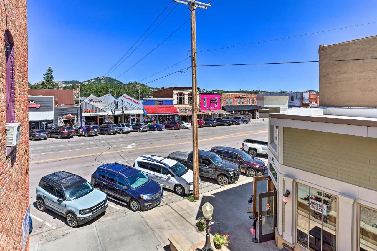 Custer Apt In Heart Of Town Shop, Dine, Hike Esterno foto