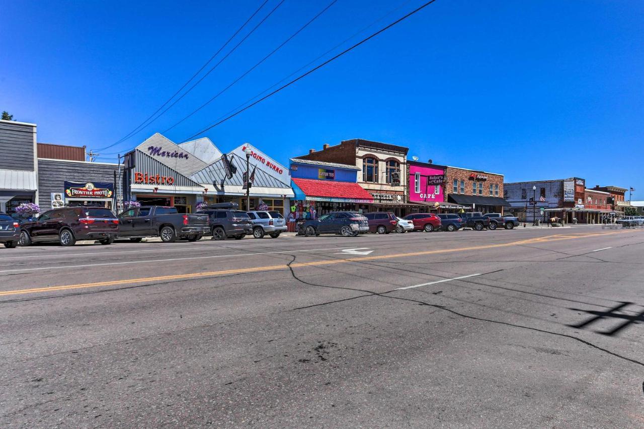 Custer Apt In Heart Of Town Shop, Dine, Hike Esterno foto