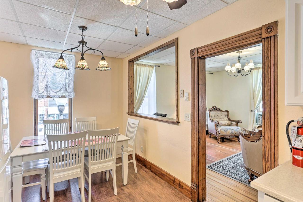Custer Apt In Heart Of Town Shop, Dine, Hike Esterno foto